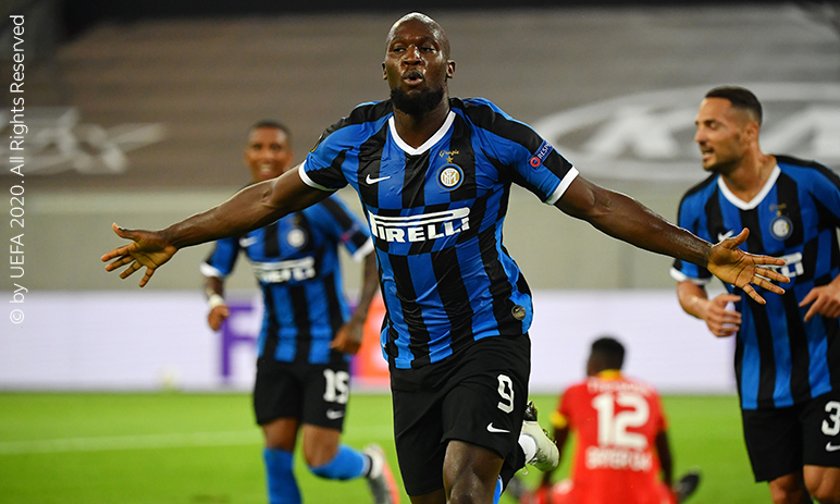 UEL player celebrating #3