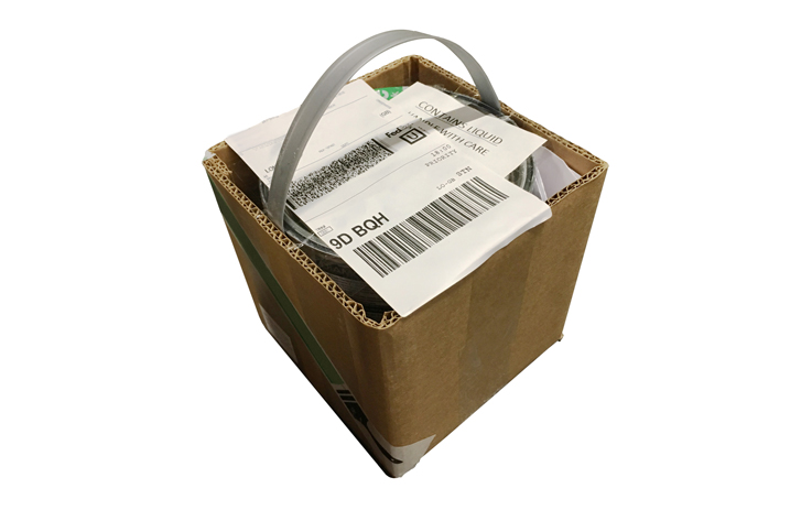 Not fully encased in an outer packaging