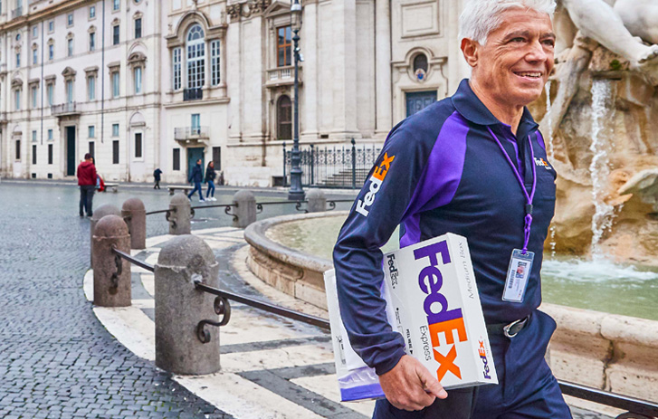 FedEx Employee
