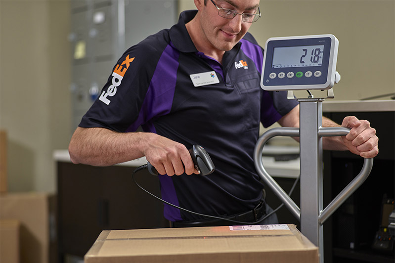 Overnight Freight Delivery FedEx